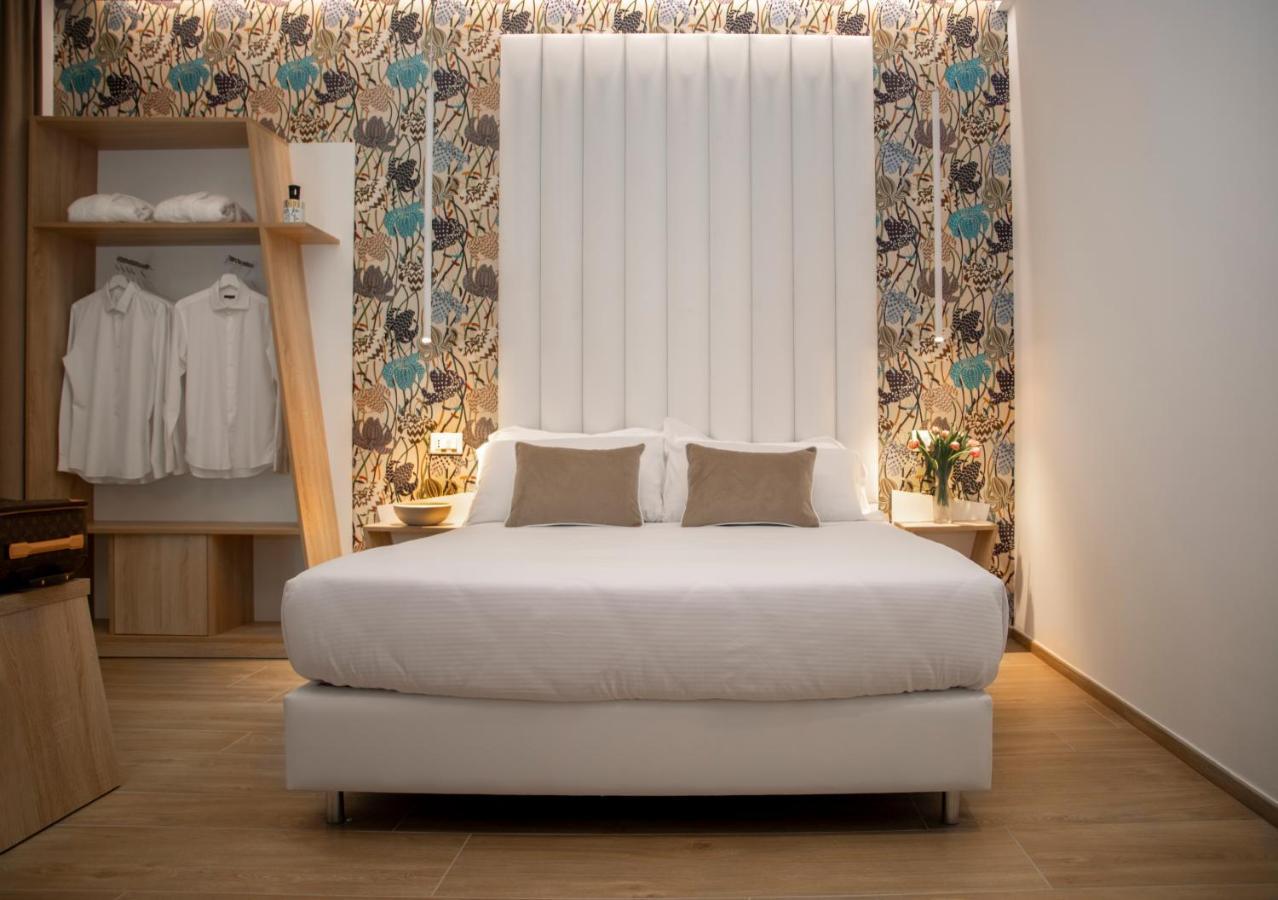 Superior Double or Twin Room with Balcony,1269079090:JPEG