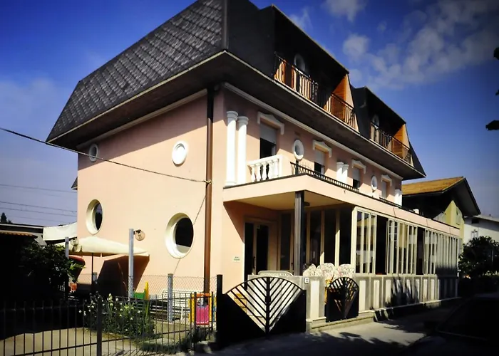 Hotel Cesari Rimini